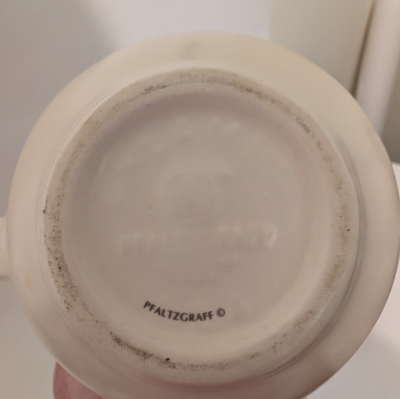 Pfaltzgraff Tea Rose Creamer - Picture 4 of 8